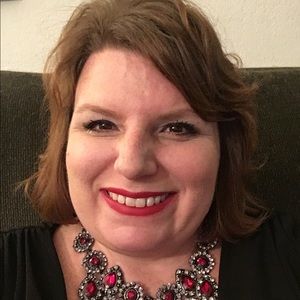 Meet your Posher, Stacie